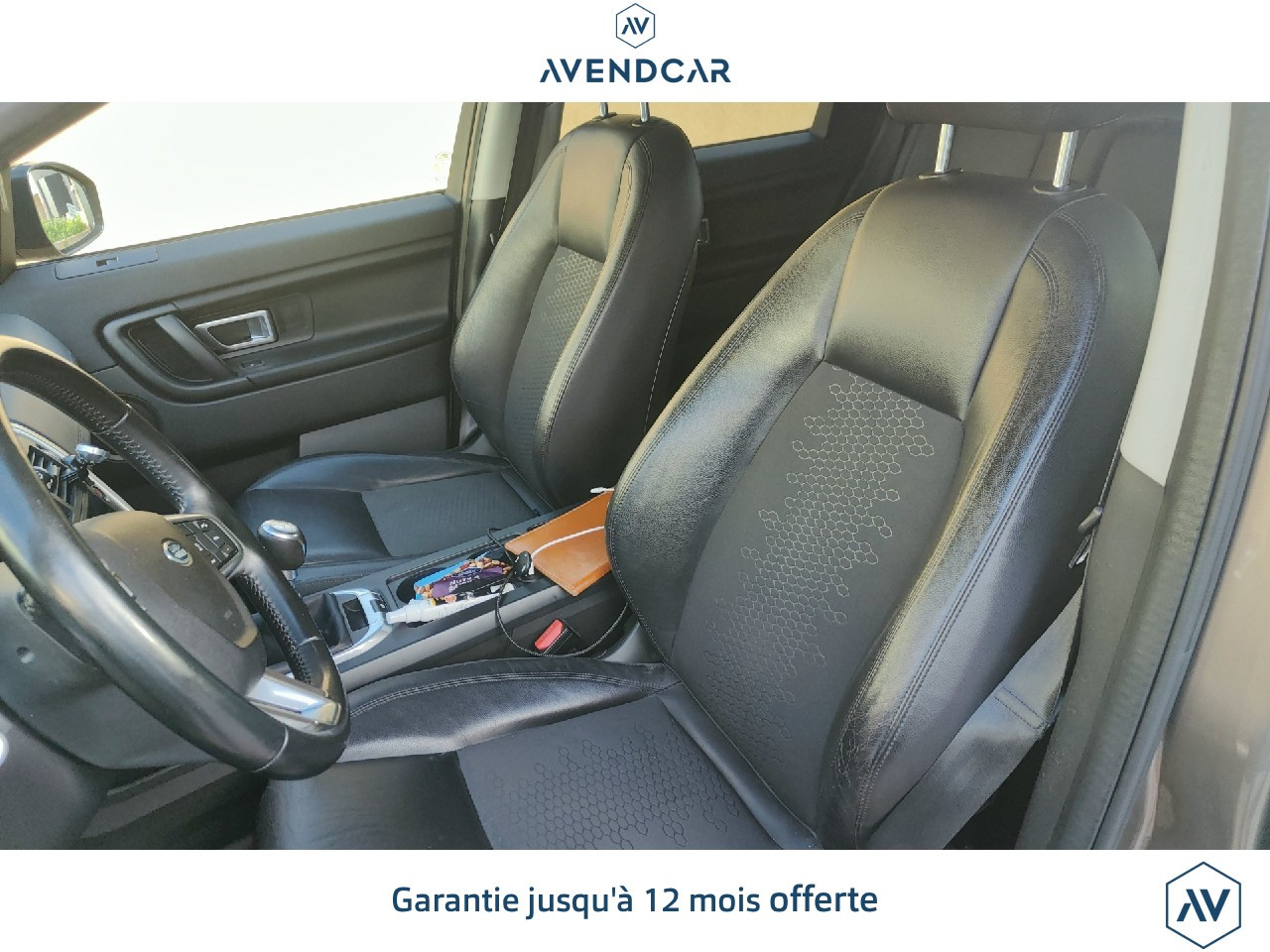 
                                                Voiture
                                                 LAND ROVER DISCOVERY SPORT 2.0 BUSINESS 4WD