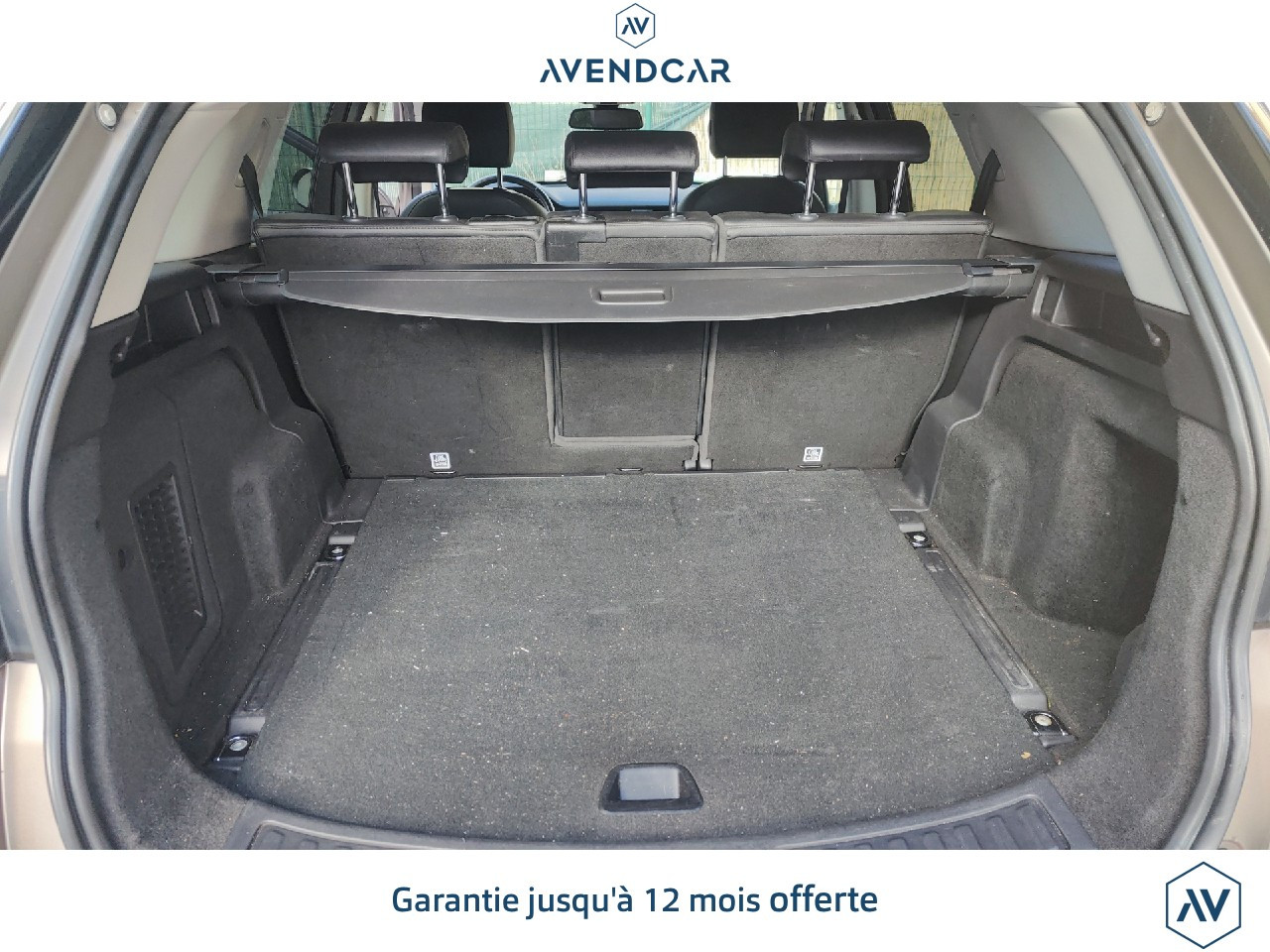 
                                                Voiture
                                                 LAND ROVER DISCOVERY SPORT 2.0 BUSINESS 4WD