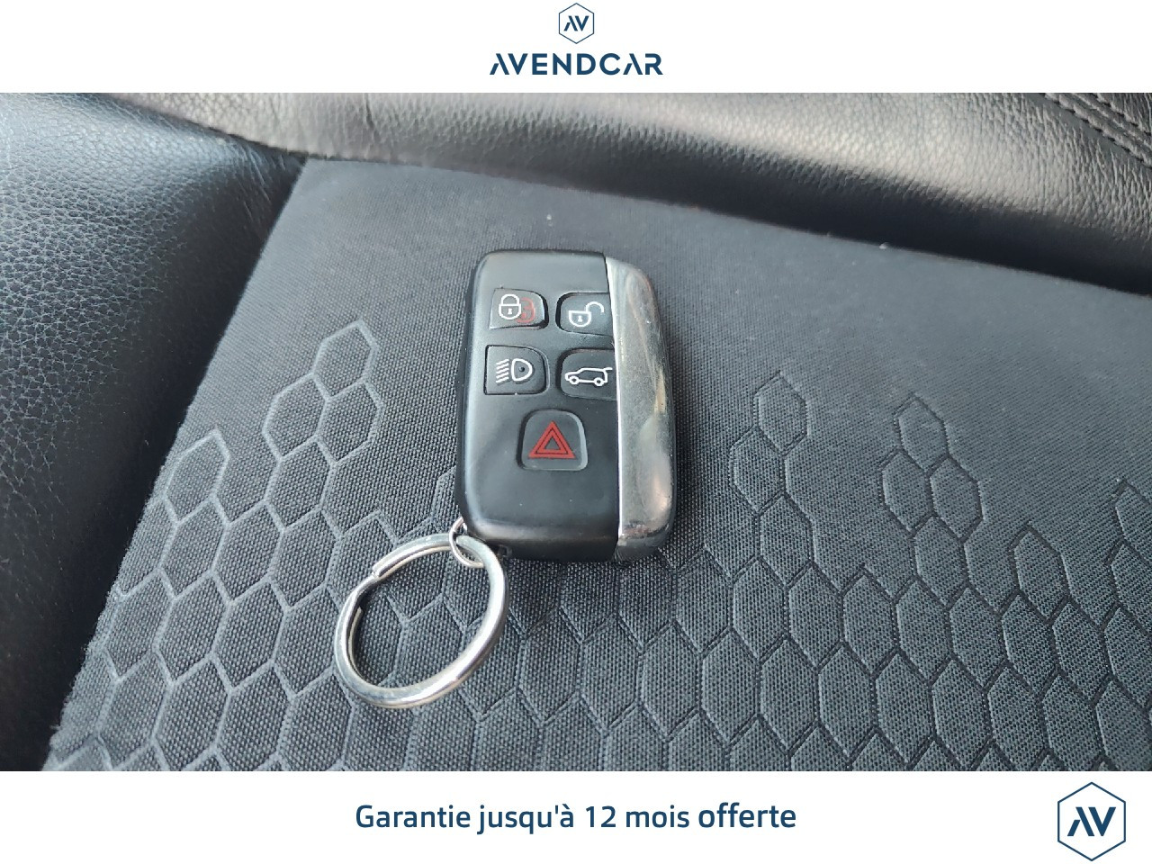 
                                                Voiture
                                                 LAND ROVER DISCOVERY SPORT 2.0 BUSINESS 4WD