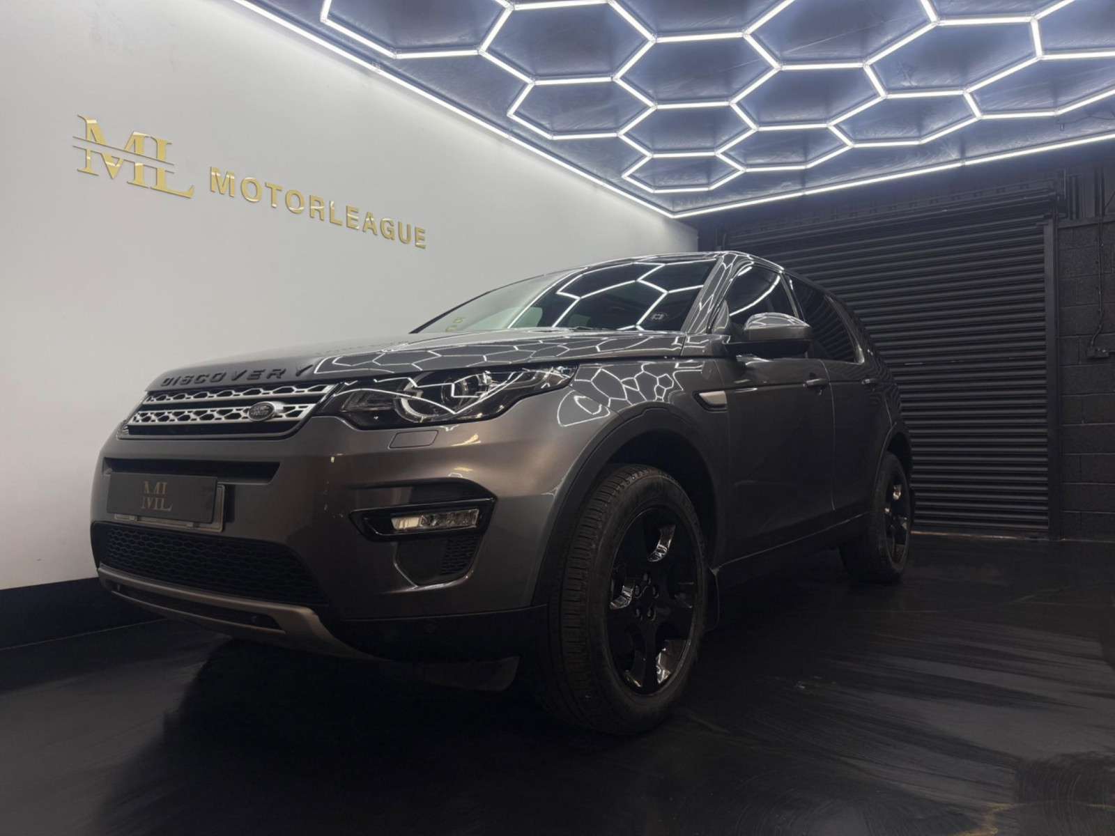 
                                                Voiture
                                                 Land Rover Discovery Sport 2.0 TD4 HSE 4WD Euro 6 (s/s) 5dr (5 Seat)