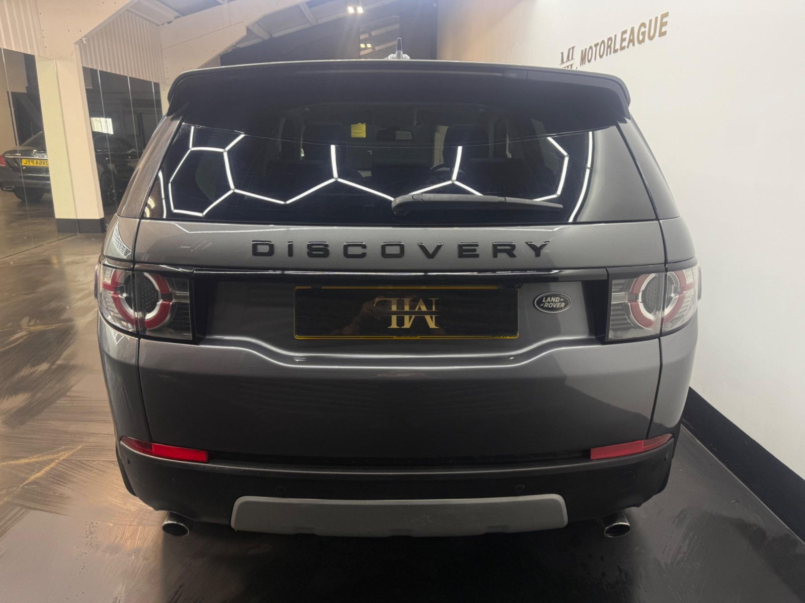 
                                                Voiture
                                                 Land Rover Discovery Sport 2.0 TD4 HSE 4WD Euro 6 (s/s) 5dr (5 Seat)