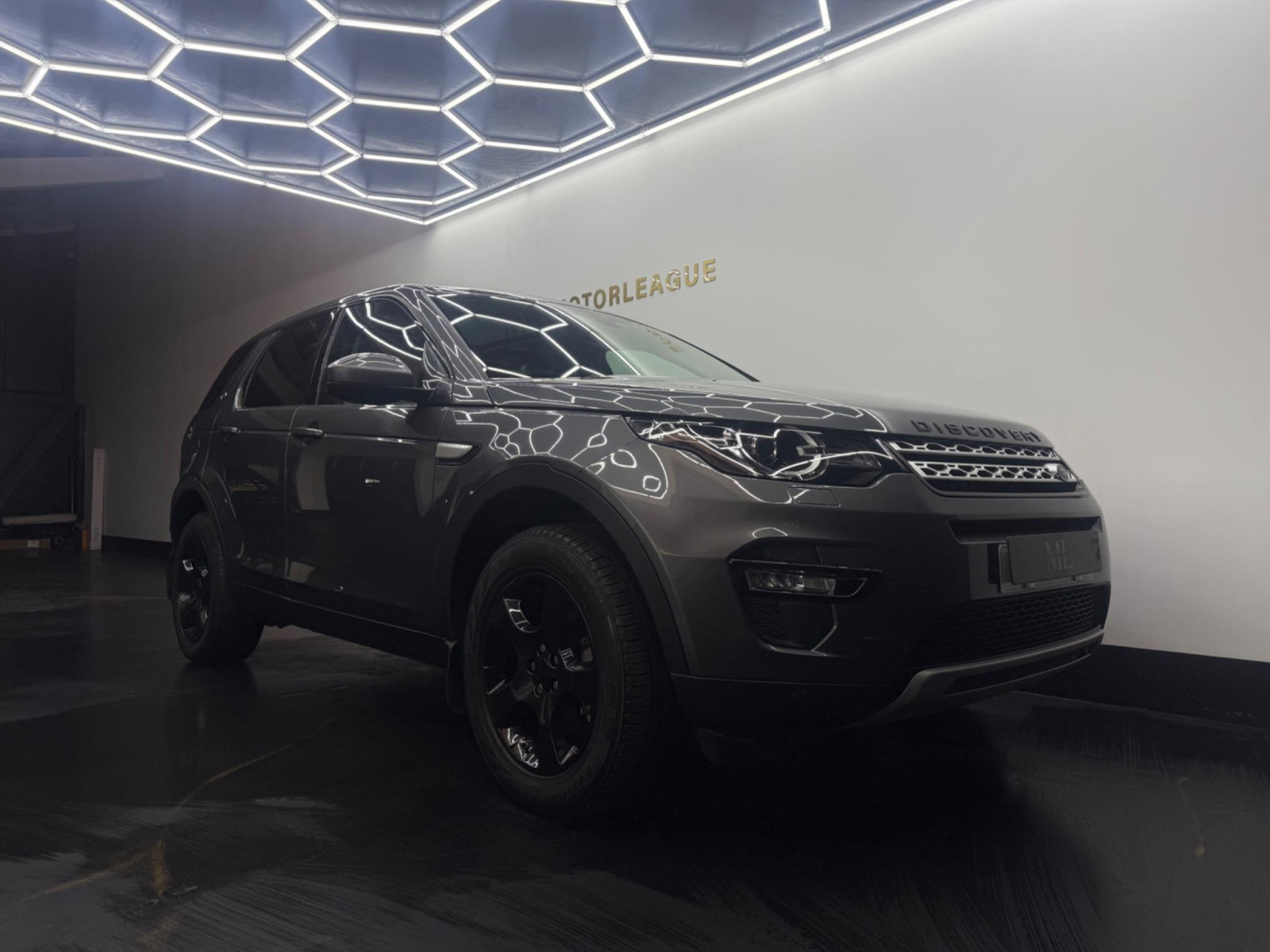 
                                                Voiture
                                                 Land Rover Discovery Sport 2.0 TD4 HSE 4WD Euro 6 (s/s) 5dr (5 Seat)