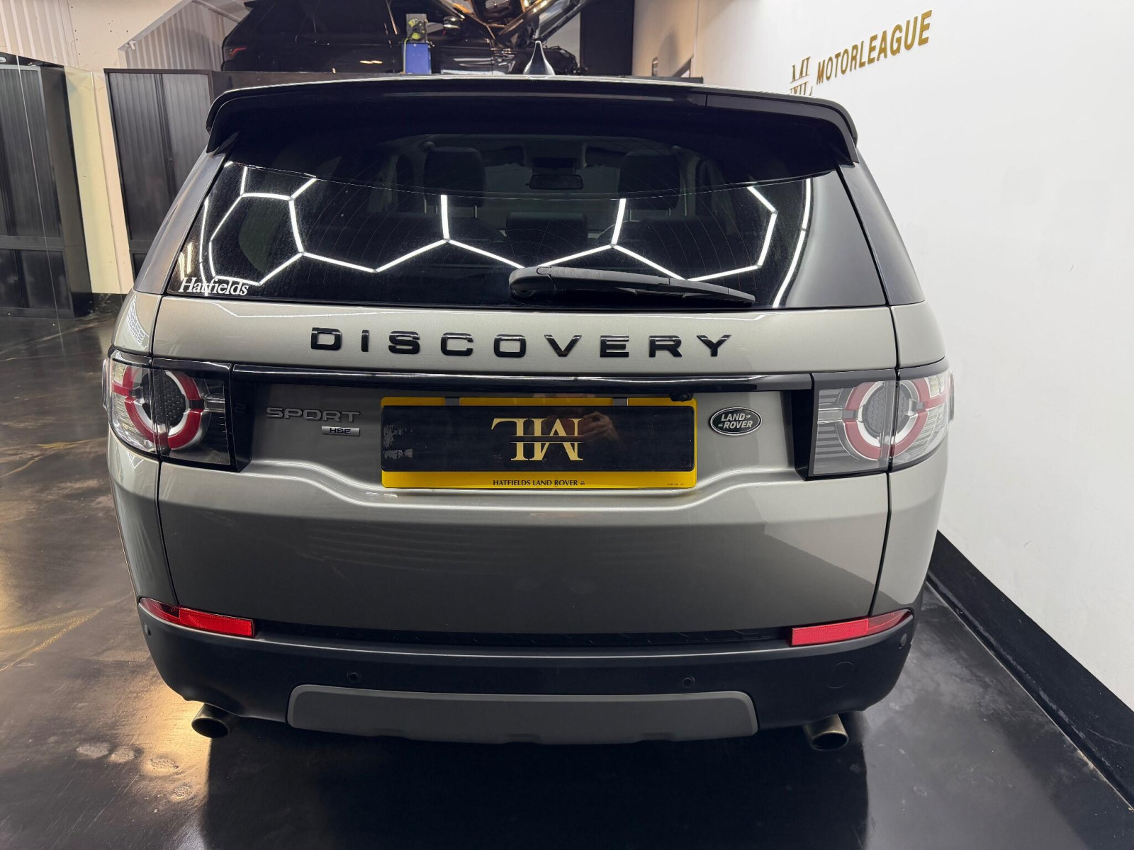 
                                                Voiture
                                                 Land Rover Discovery Sport 2.0 TD4 HSE Black Auto 4WD Euro 6 (s/s) 5dr