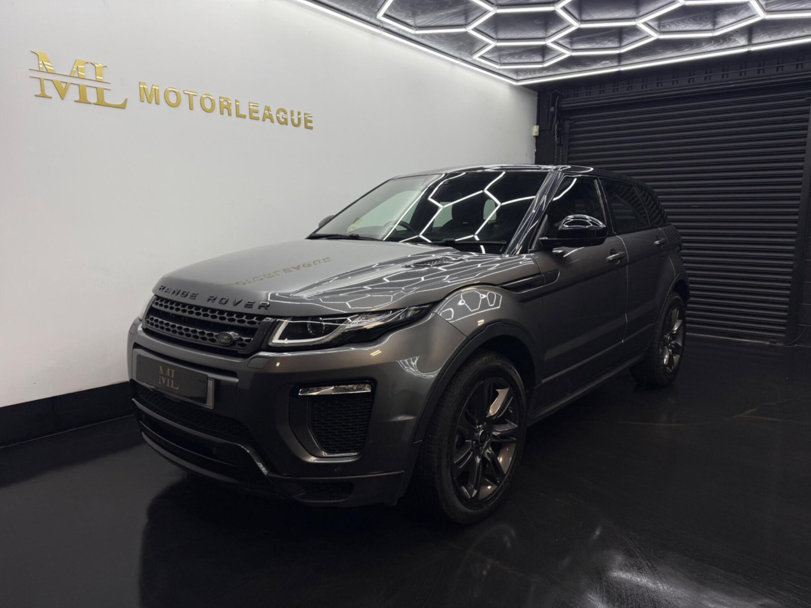 
                                                Voiture
                                                 Land Rover Range Rover Evoque 2.0 TD4 Landmark Auto 4WD Euro 6 (s/s) 5dr