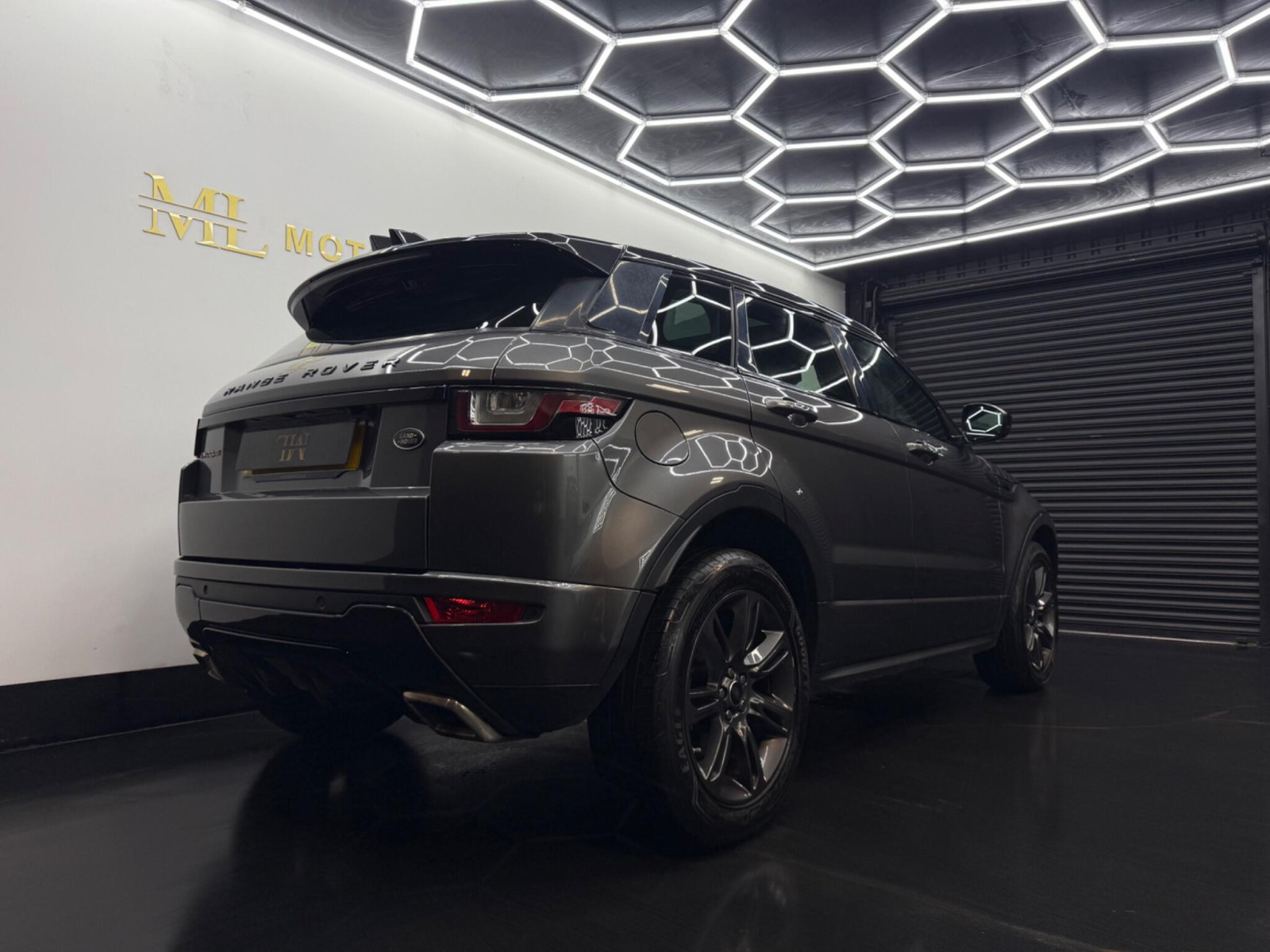 
                                                Voiture
                                                 Land Rover Range Rover Evoque 2.0 TD4 Landmark Auto 4WD Euro 6 (s/s) 5dr