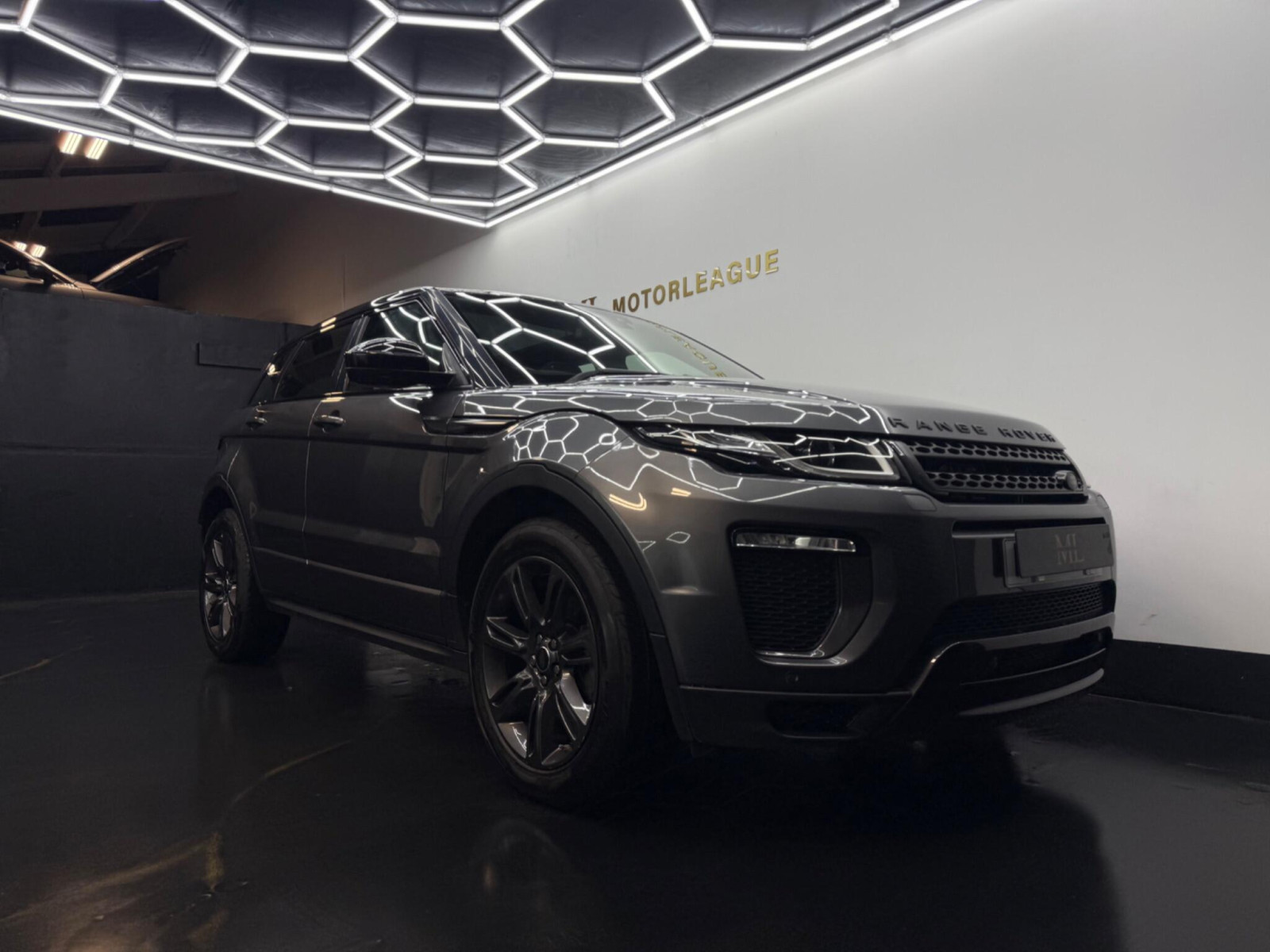 
                                                Voiture
                                                 Land Rover Range Rover Evoque 2.0 TD4 Landmark Auto 4WD Euro 6 (s/s) 5dr