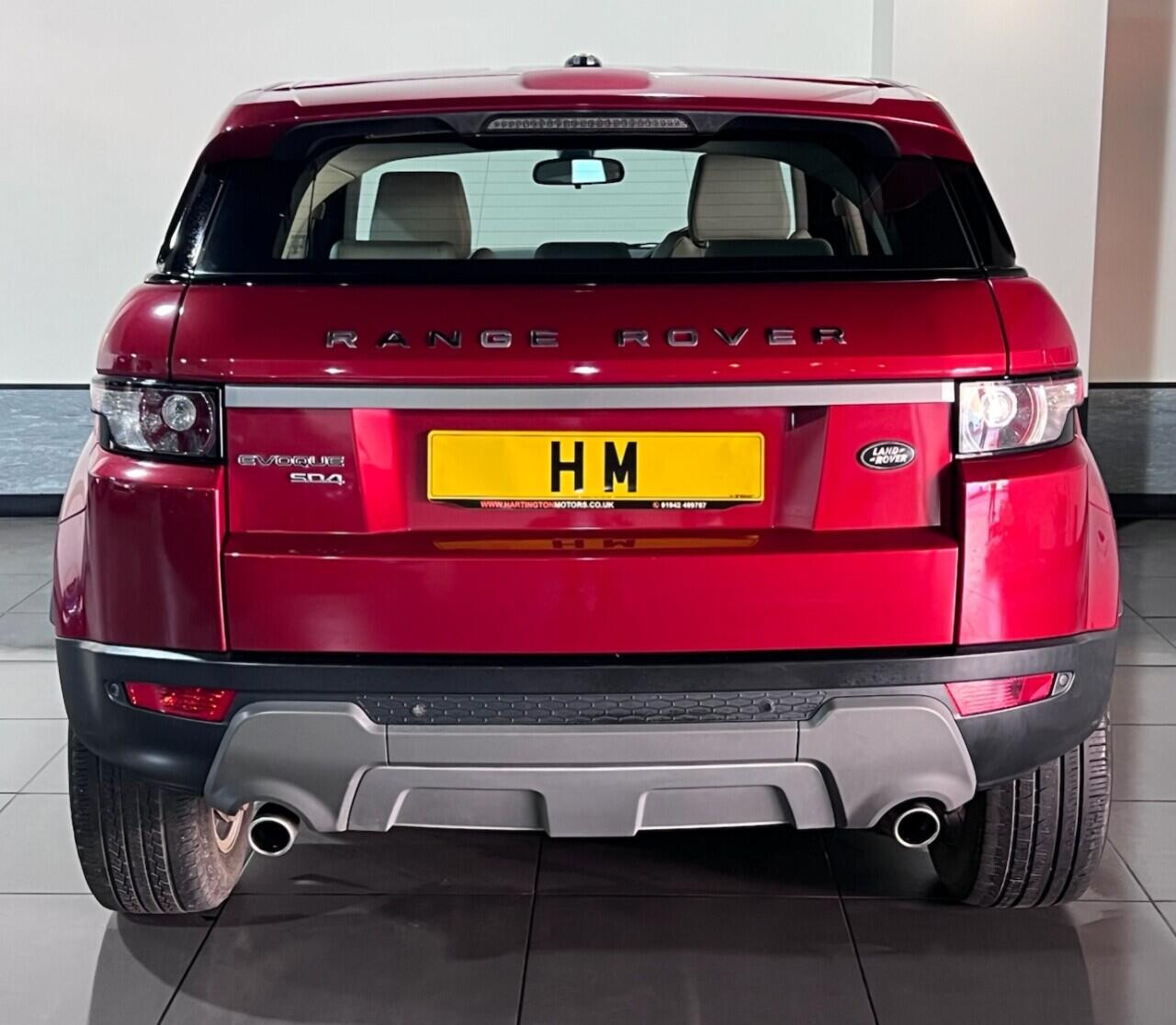 
                                                Voiture
                                                 Land Rover Range Rover Evoque 2.2 SD4 Pure Tech SUV 5dr Diesel Auto 4WD Euro 5 (s/s) (190 ps)