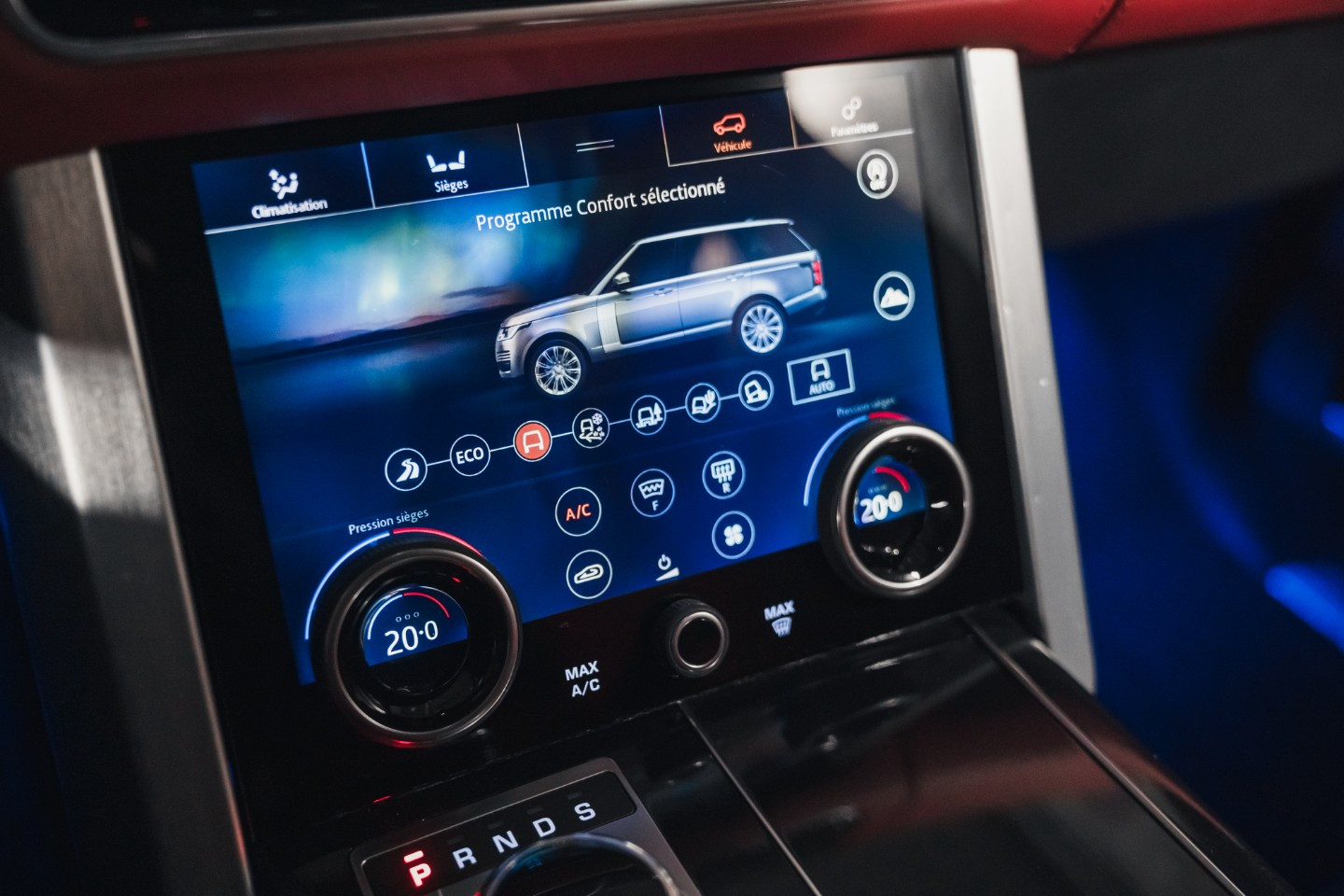 
                                                Voiture
                                                 Land Rover Range Rover LWB Supercharged Autobio