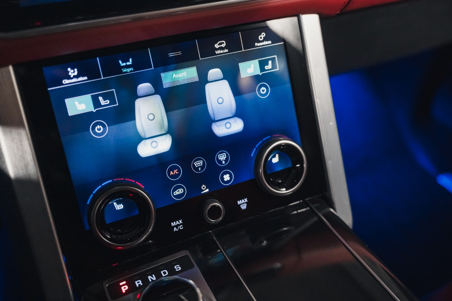 
                                                Voiture
                                                 Land Rover Range Rover LWB Supercharged Autobio