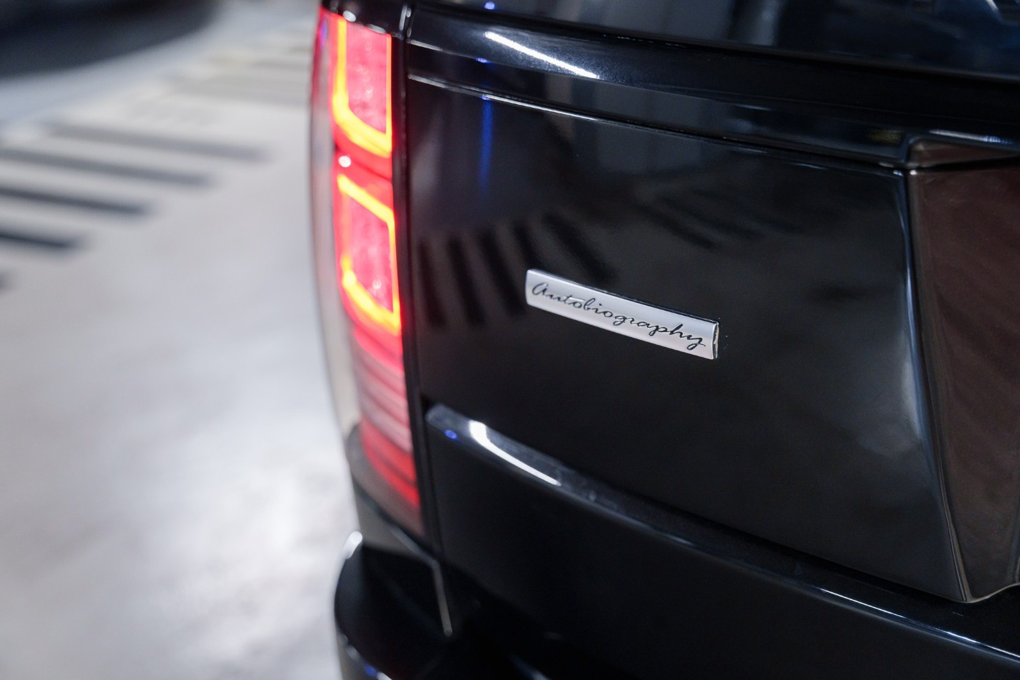 
                                                Voiture
                                                 Land Rover Range Rover Supercharged Autobiography