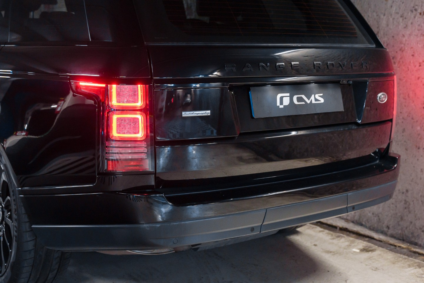 
                                                Voiture
                                                 Land Rover Range Rover Supercharged Autobiography