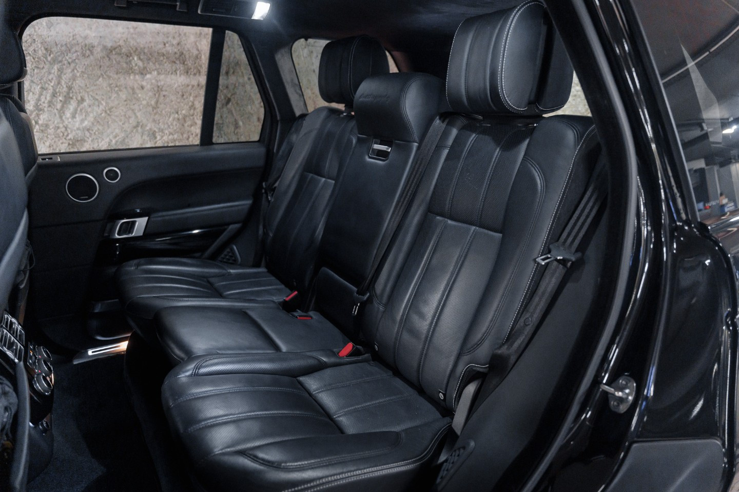 
                                                Voiture
                                                 Land Rover Range Rover Supercharged Autobiography