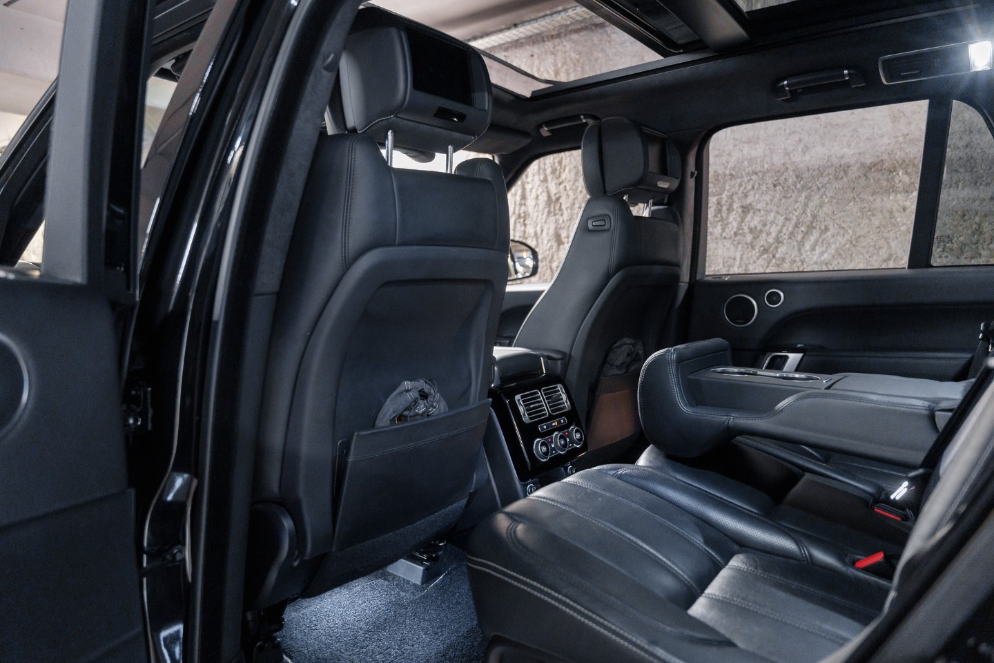 
                                                Voiture
                                                 Land Rover Range Rover Supercharged Autobiography