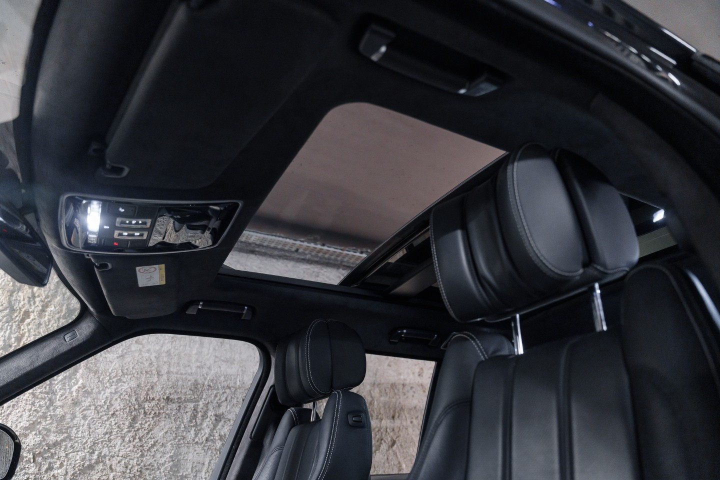 
                                                Voiture
                                                 Land Rover Range Rover Supercharged Autobiography