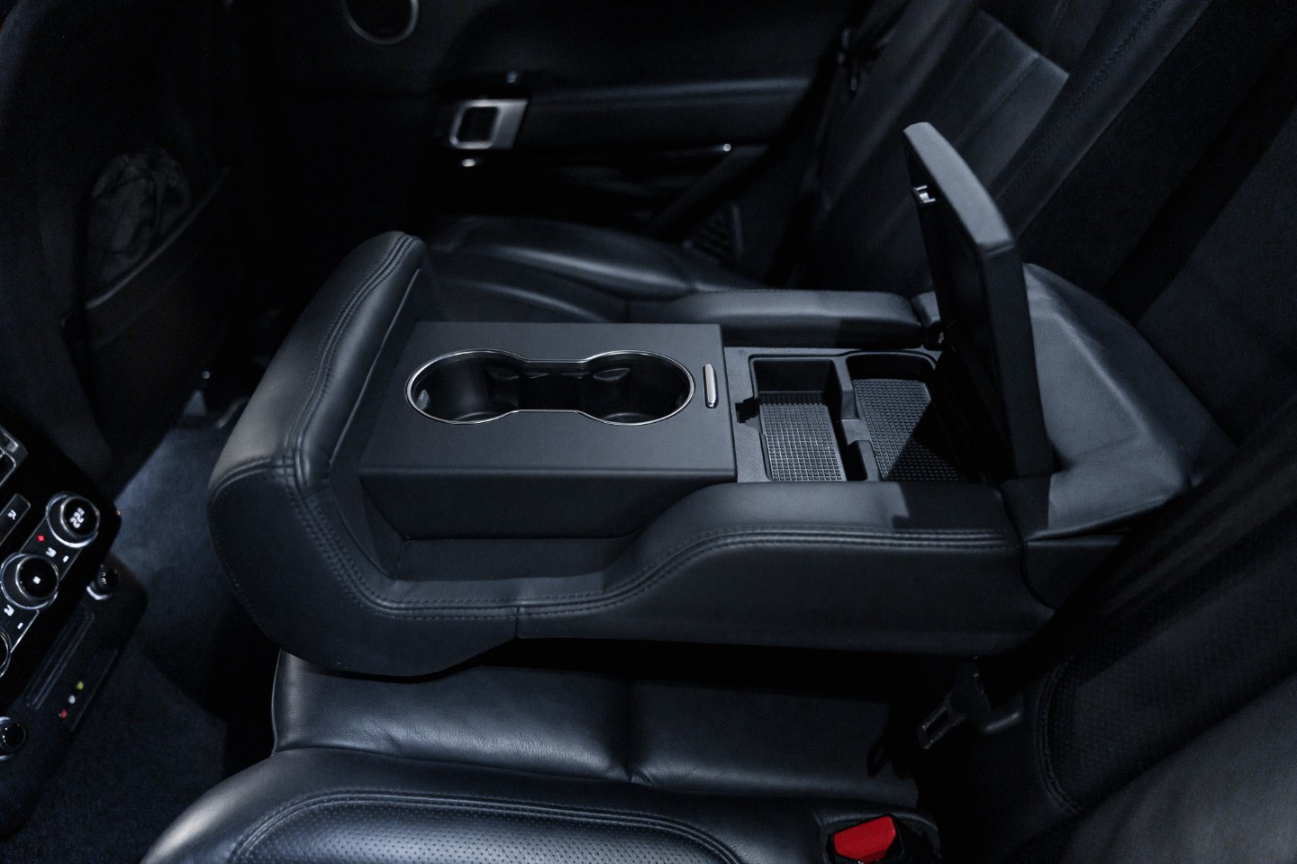 
                                                Voiture
                                                 Land Rover Range Rover Supercharged Autobiography