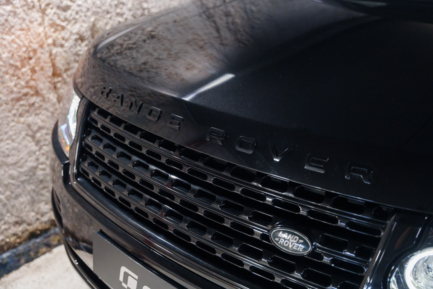 
                                                Voiture
                                                 Land Rover Range Rover Supercharged Autobiography