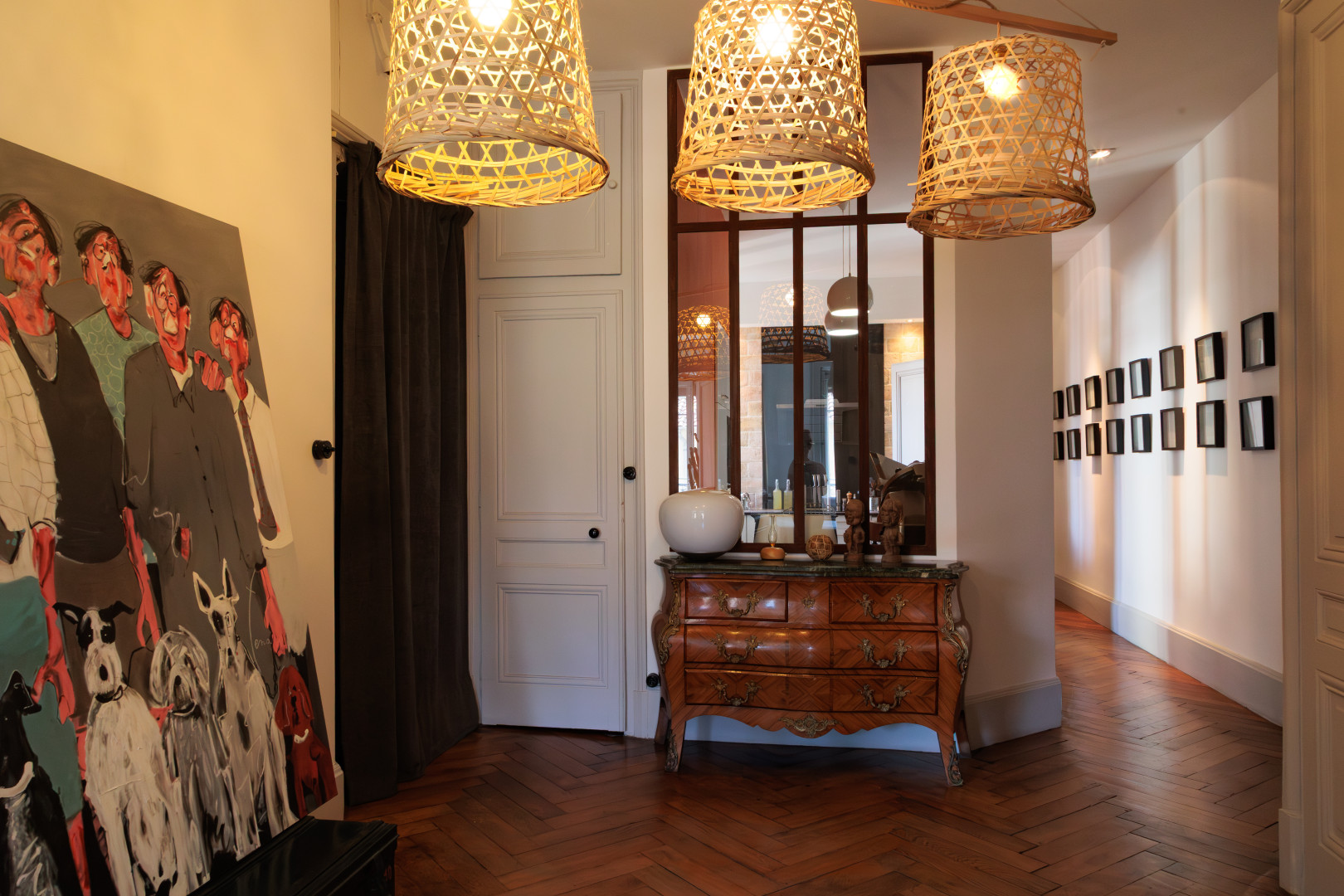 
                                                Vente
                                                 L'art de vivre lyonnais dans toute son élégance
