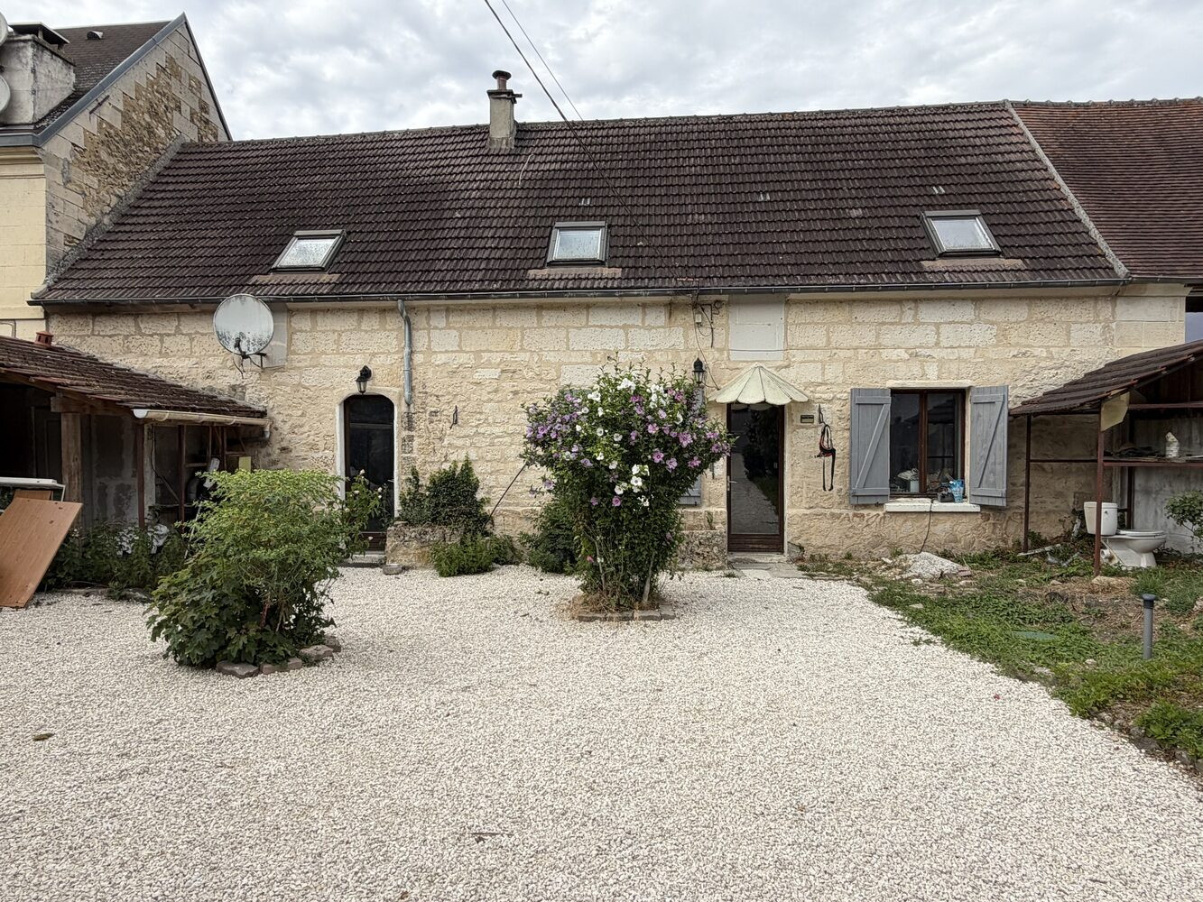 
                                                Vente
                                                 Le charme de l’ancien