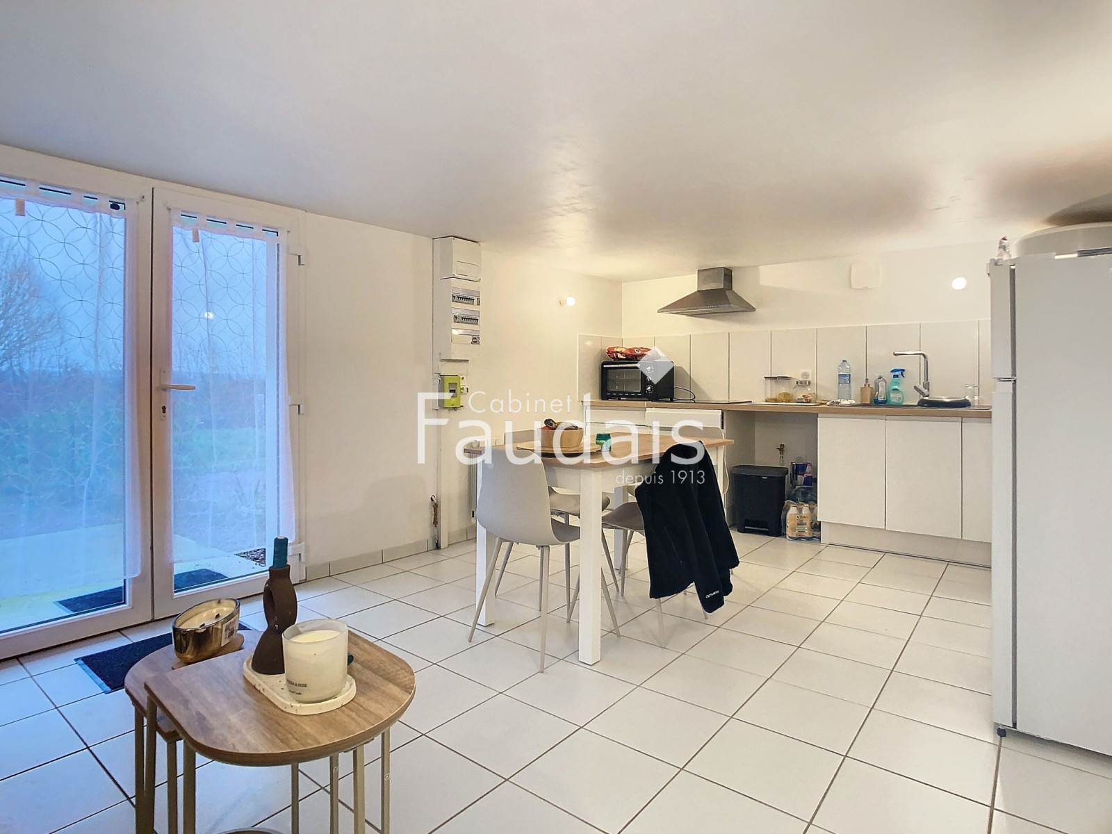 
                                                Vente
                                                 LE DEZERT, IMMEUBLE AVEC 3 APPARTEMENTS