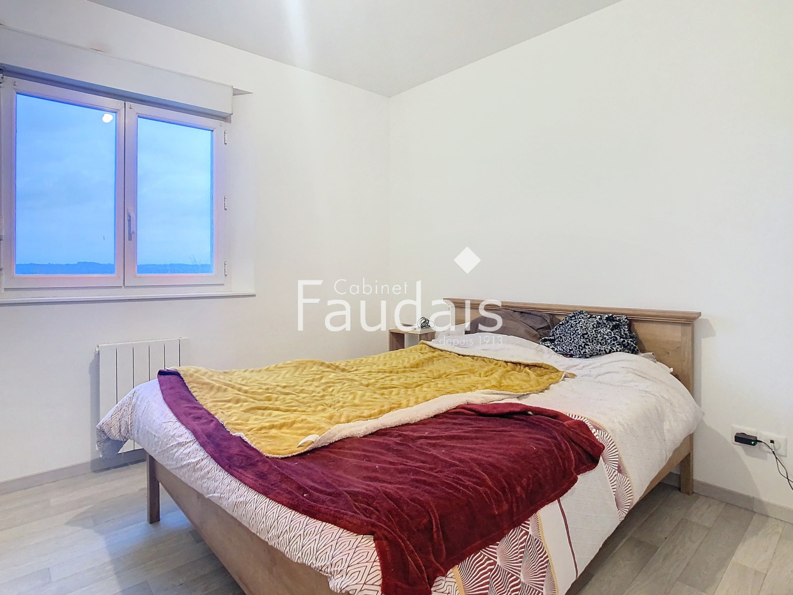 
                                                Vente
                                                 LE DEZERT, IMMEUBLE AVEC 3 APPARTEMENTS