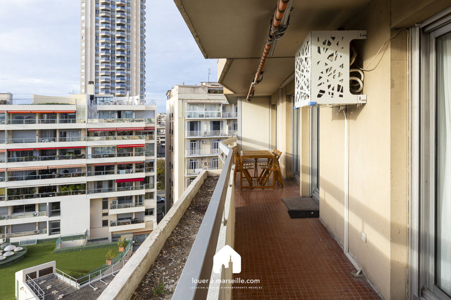 
                                                Location
                                                 Le Michelet