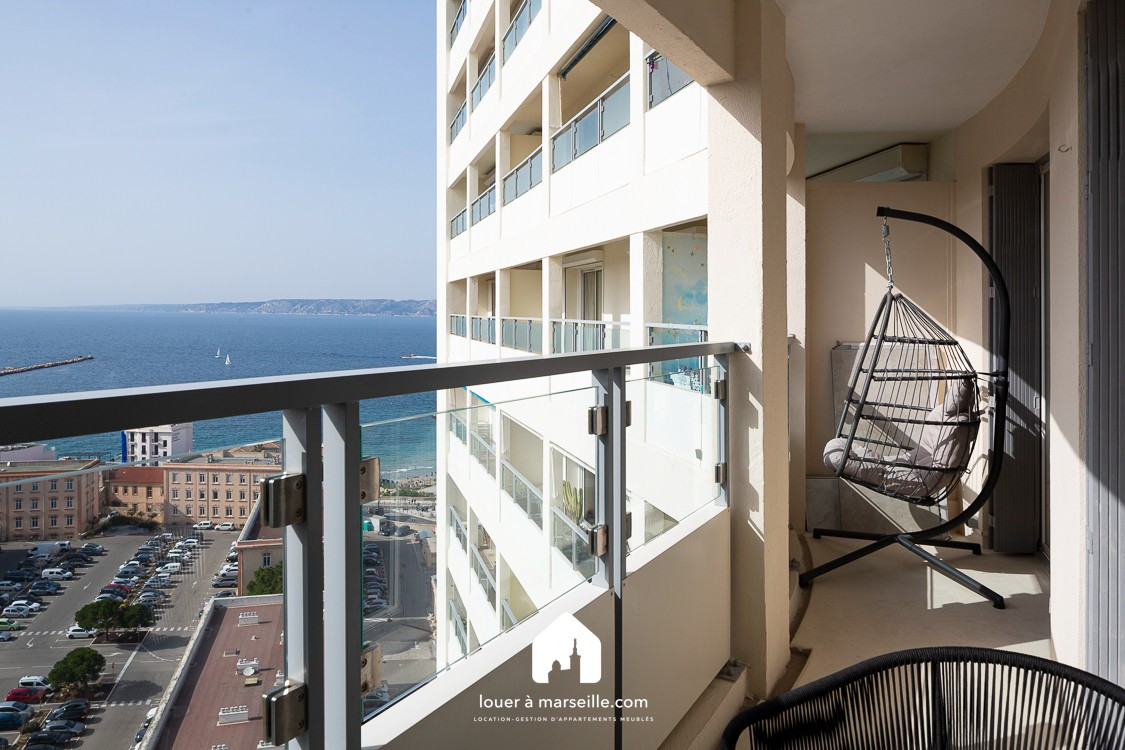 
                                                Location
                                                 Le St Georges