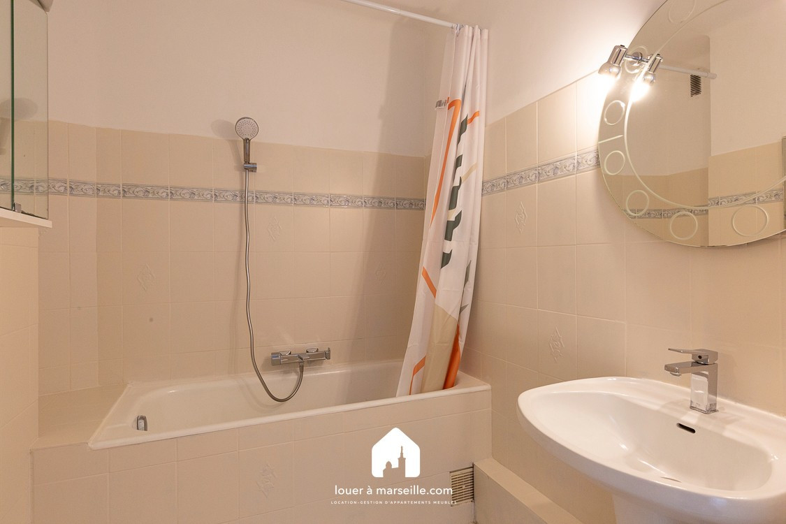 
                                                Location
                                                 Le St Georges