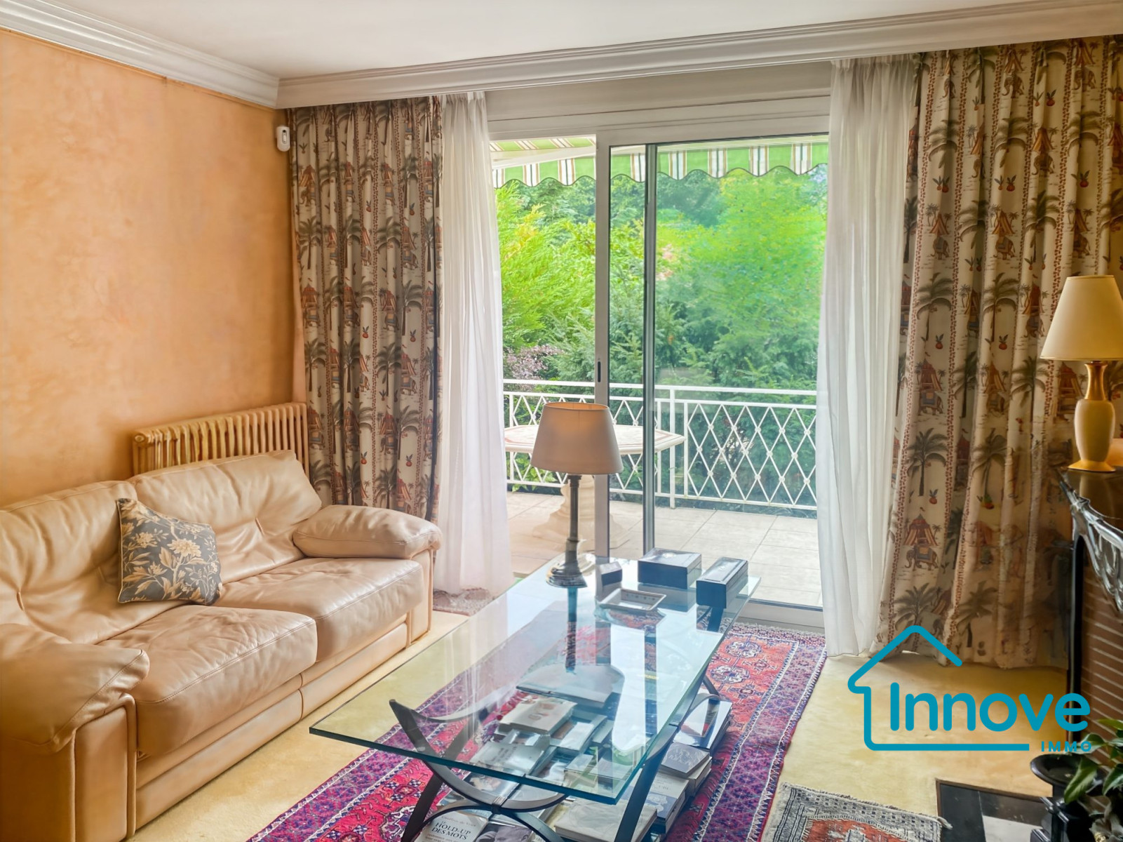 
                                                Vente
                                                 Le village - Maison 8 pièces- 5 chambres