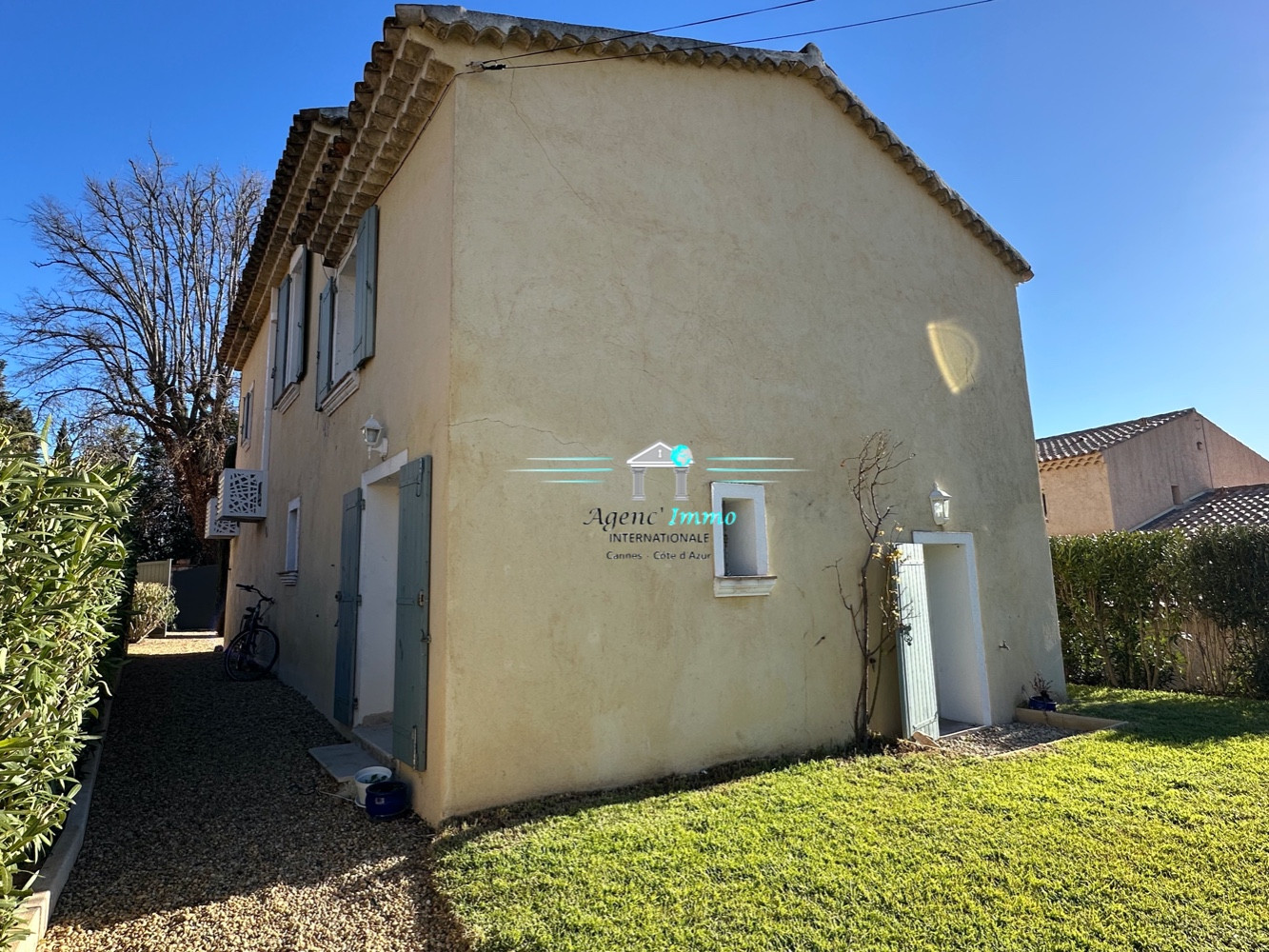 
                                                Vente
                                                 Les Arcs - Charmante bastide 5 pièces 120m2