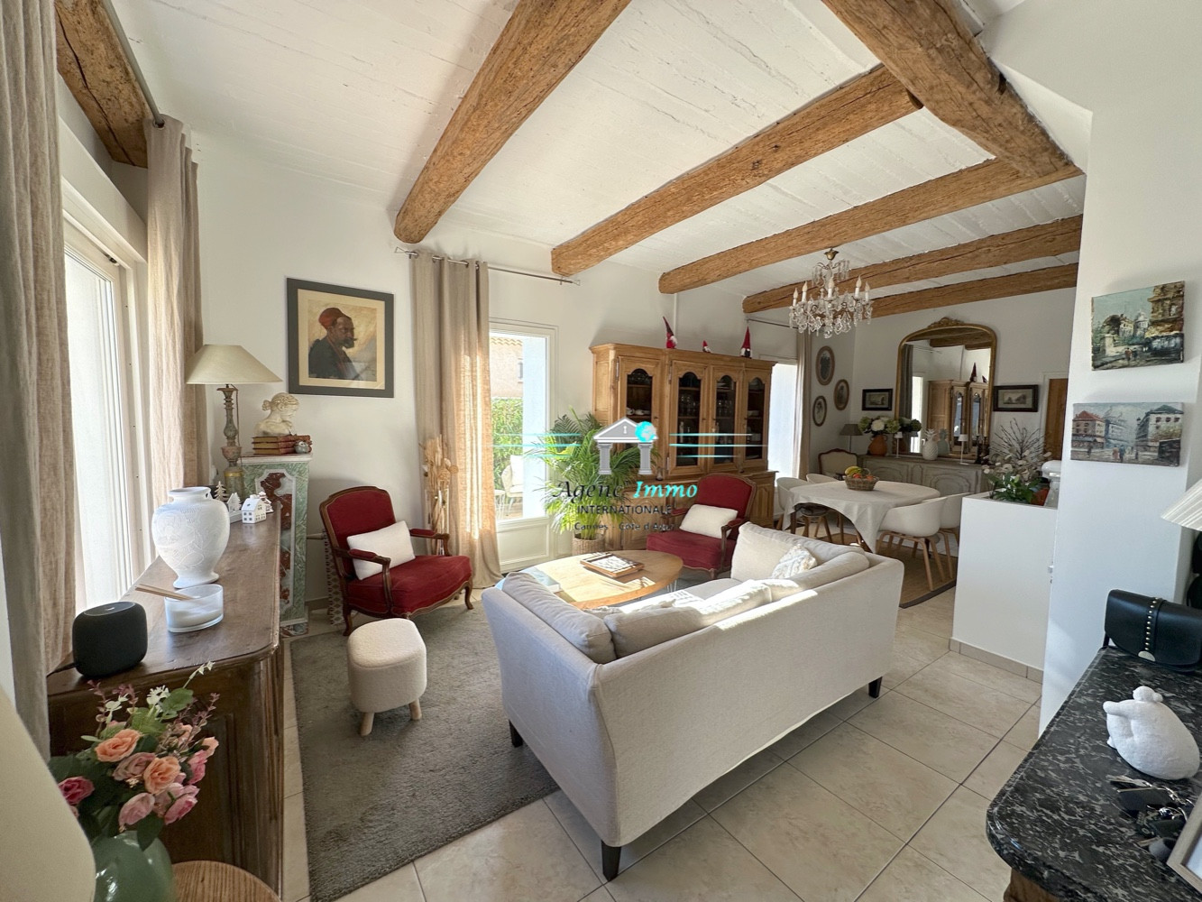 
                                                Vente
                                                 Les Arcs - Charmante bastide 5 pièces 120m2