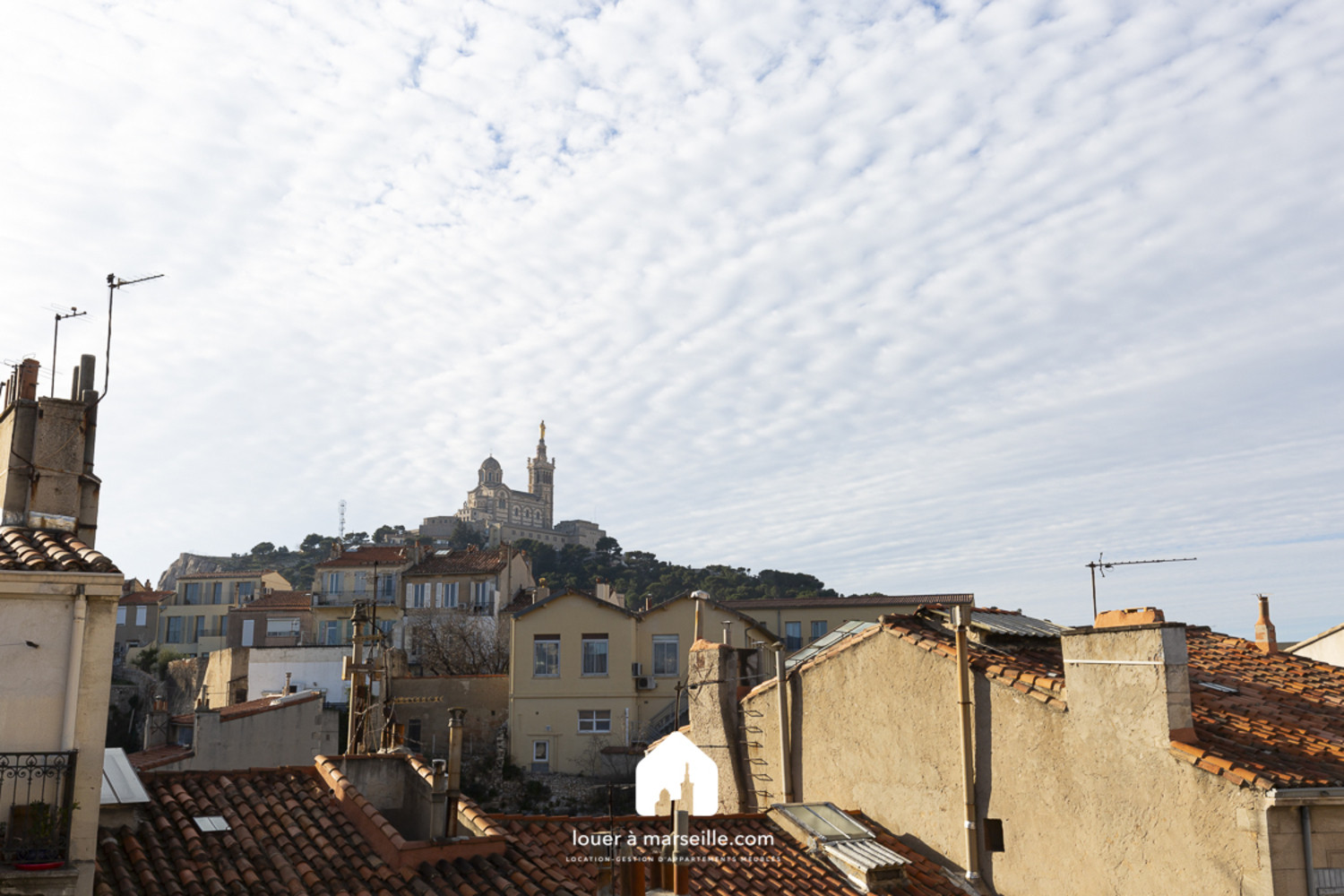 
                                                Location
                                                 Les Hauts de Breteuil