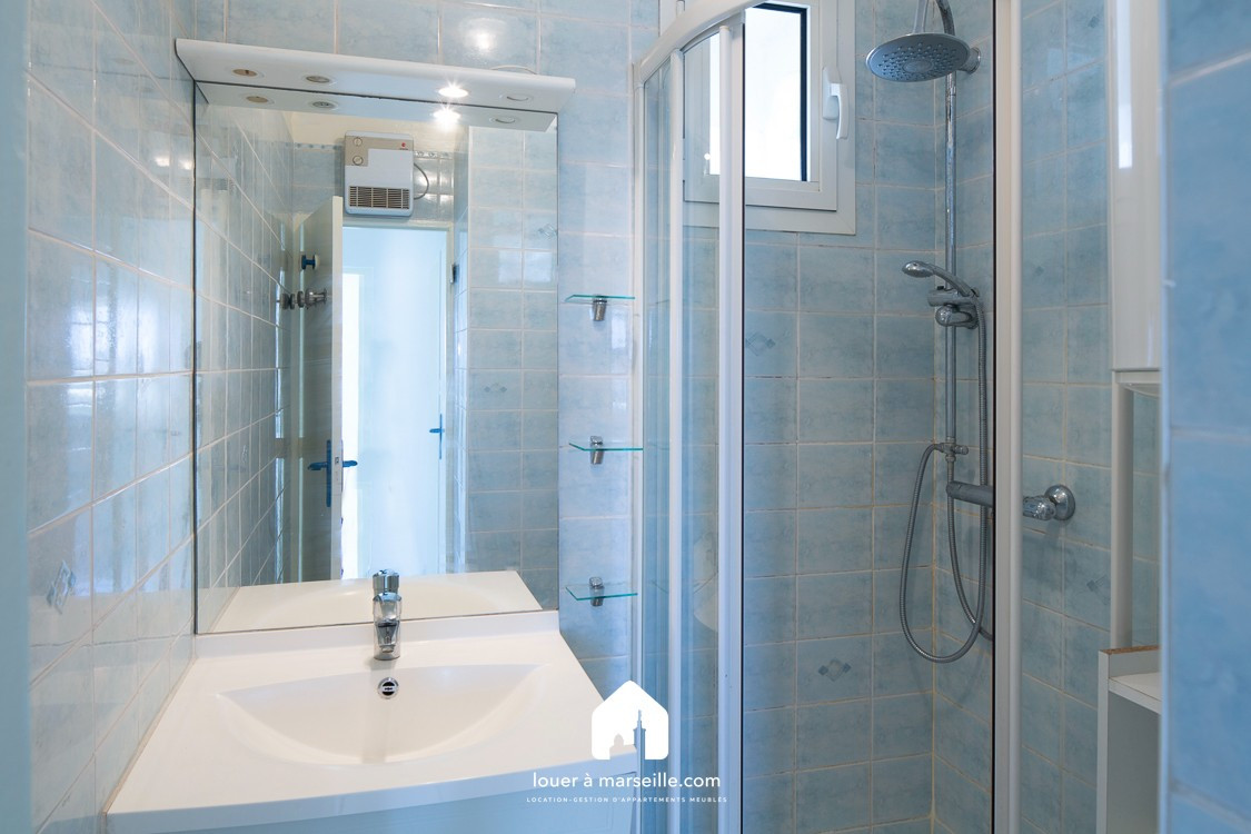 
                                                Location
                                                 Les Horizons Clairs