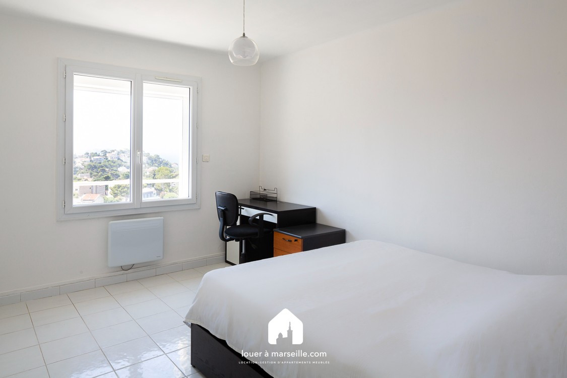 
                                                Location
                                                 Les Horizons Clairs