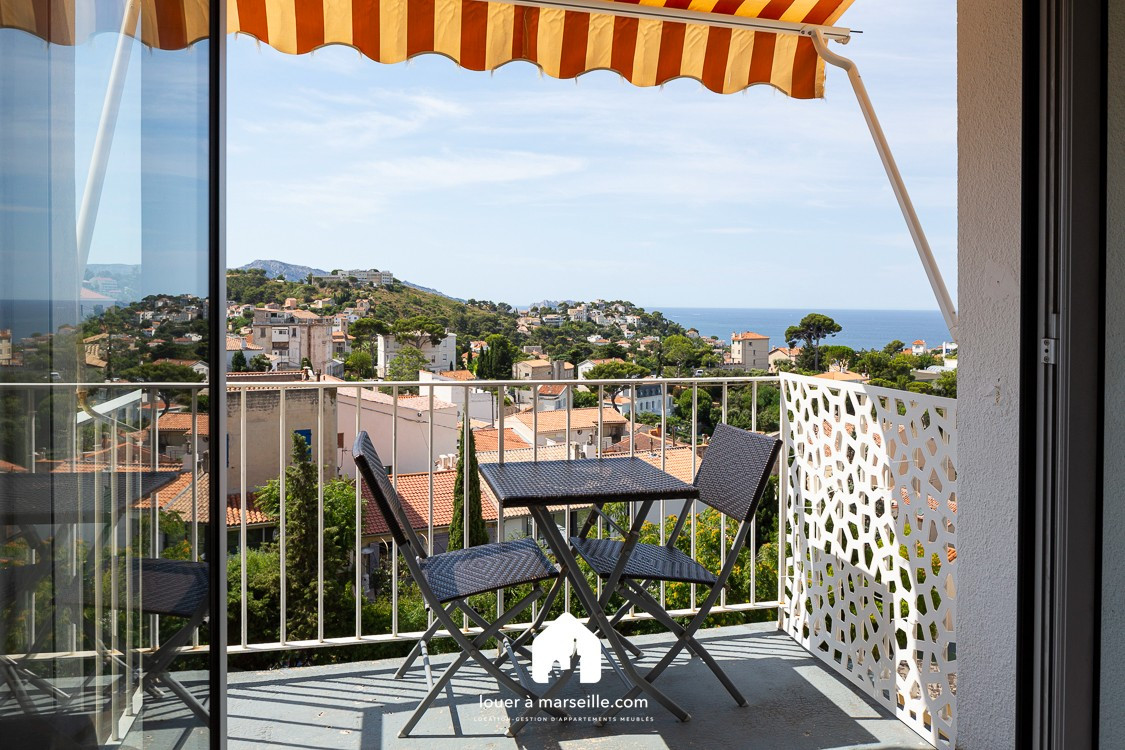 
                                                Location
                                                 Les Horizons Clairs