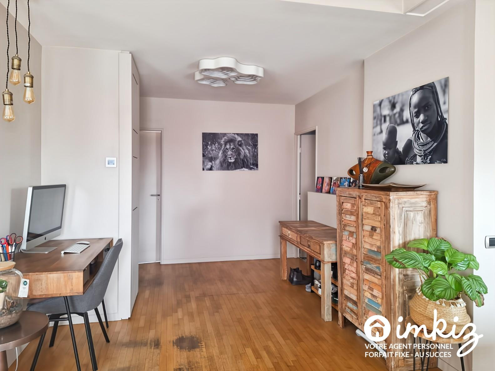 
                                                Vente
                                                 Les Lilas 4P de 136 m² dernier étage DPE C