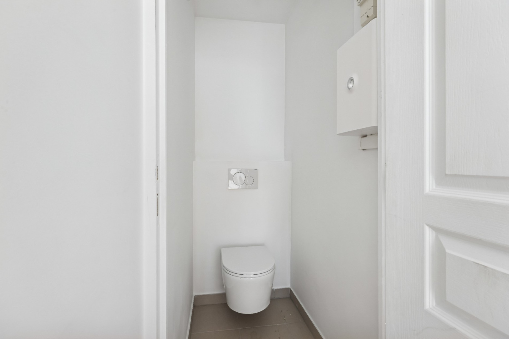 
                                                Vente
                                                 Levallois - 34 Rivay