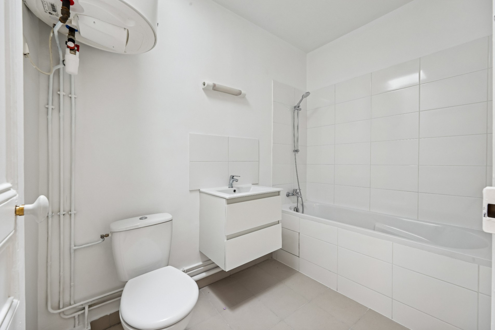 
                                                Vente
                                                 Appartement 2 pièces - 39 m2 - Levallois-Perret