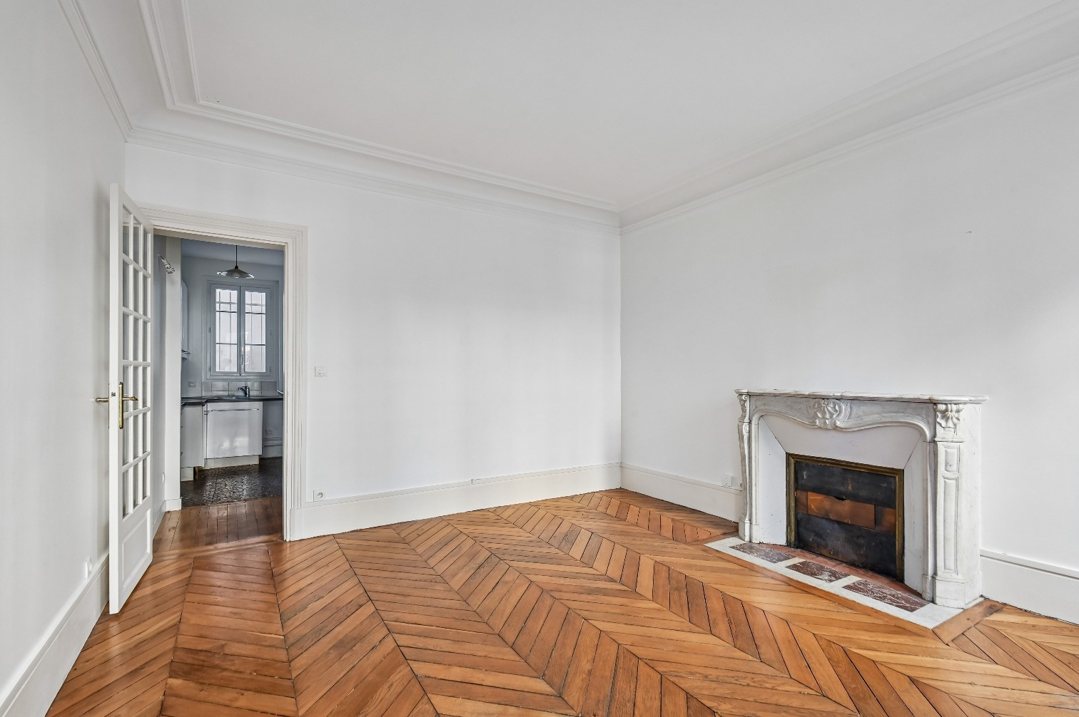 
                                                Vente
                                                 Levallois - 34 Rivay