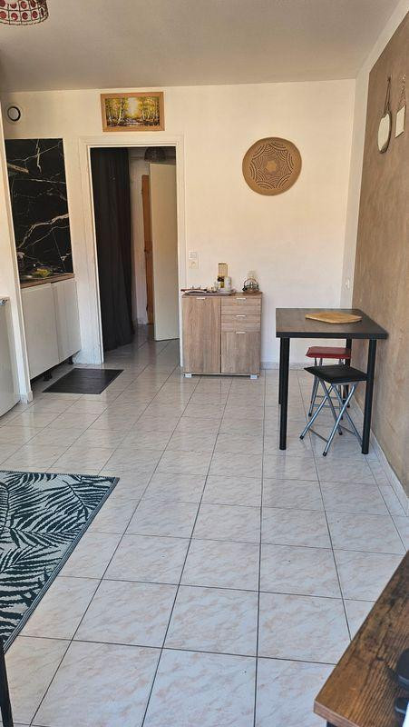 
                                                Location
                                                 Loc studio vernier
