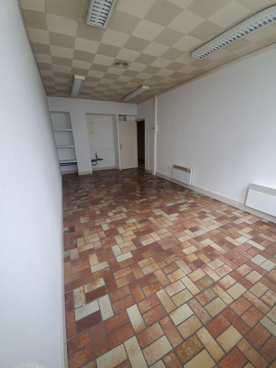
                                                Location
                                                 Local/bureau professionnel