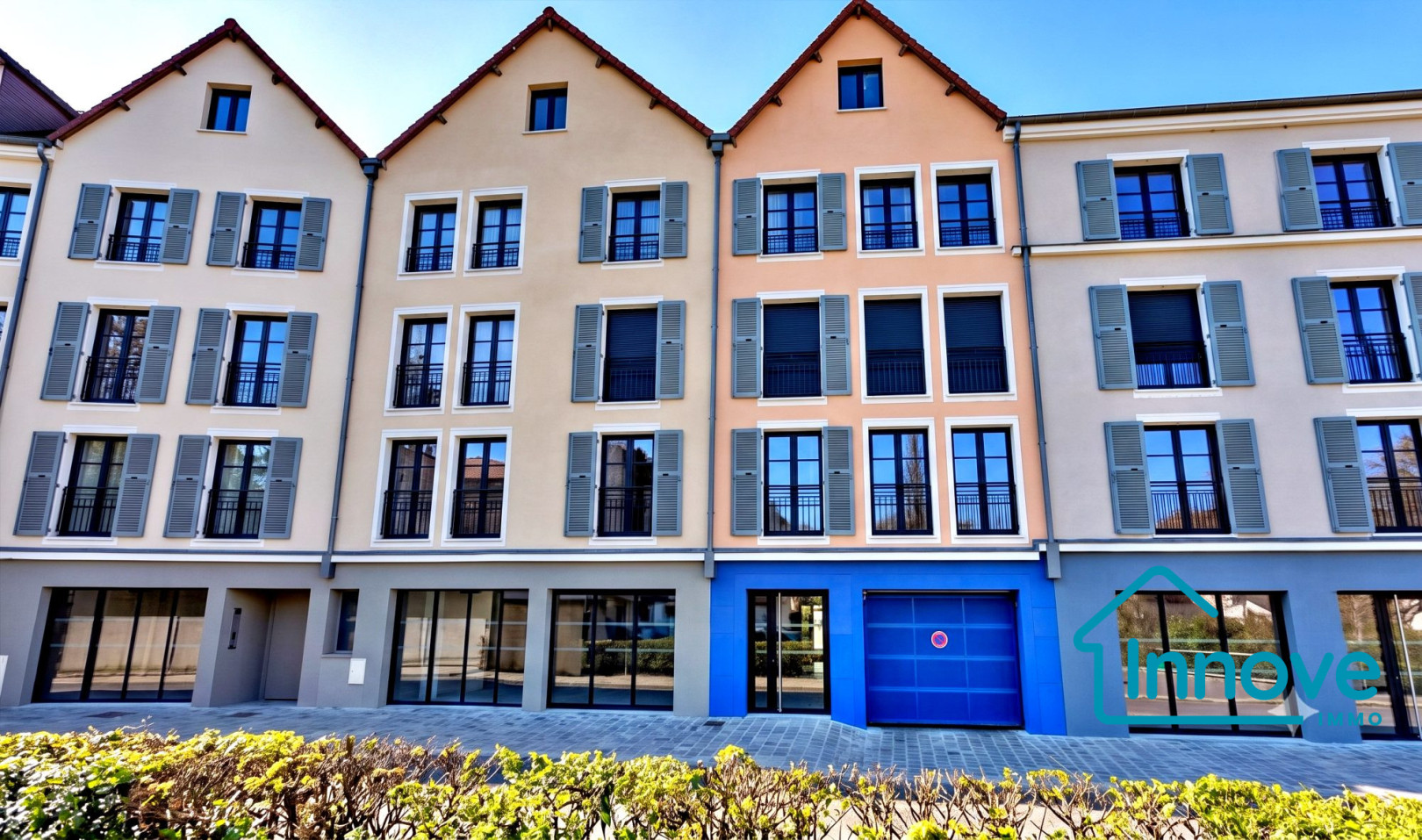 
                                                Vente
                                                 LOCAL COMMERCIAL - CENTRE VILLE CHARTRES