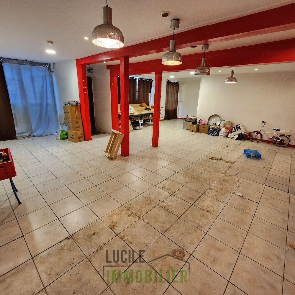 
                                                Vente
                                                 Local commercial + maison