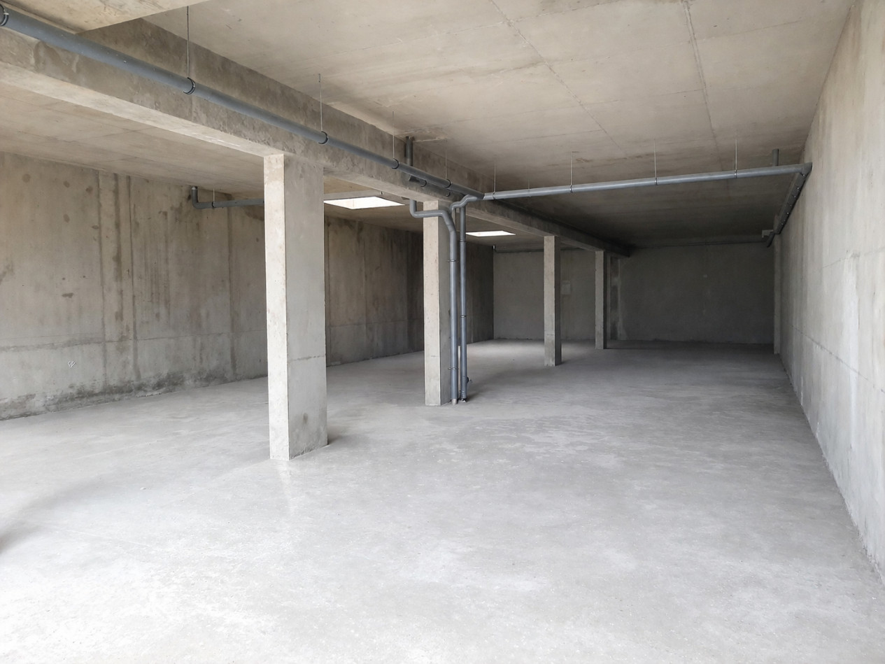 
                                                Vente
                                                 Local commercial neuf de 255,5 m²