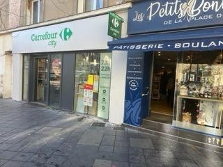 
                                                Vente
                                                 Local commercial - Place du Lycée