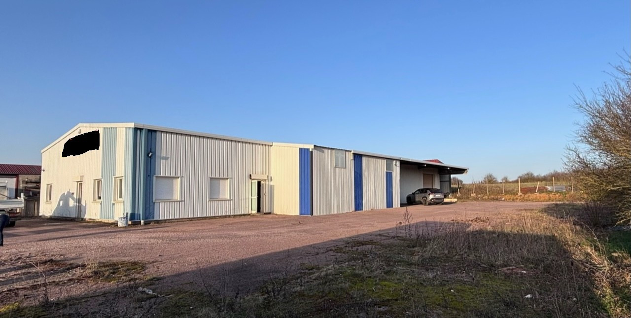 
                                                Vente
                                                 Local d'activité