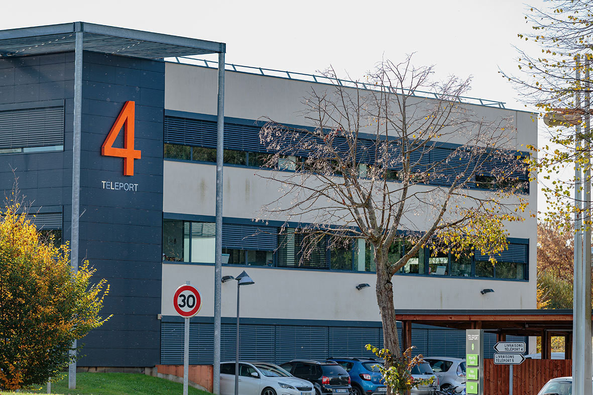 
                                                Location
                                                 Local d'activité de 170 m² à louer à Tarbes