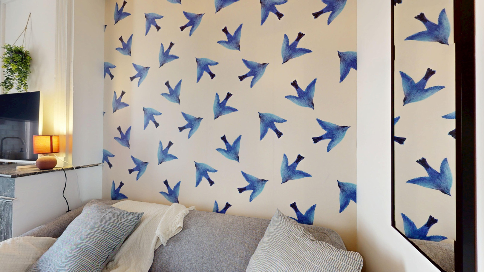 
                                                Location
                                                 Location 16.40m²