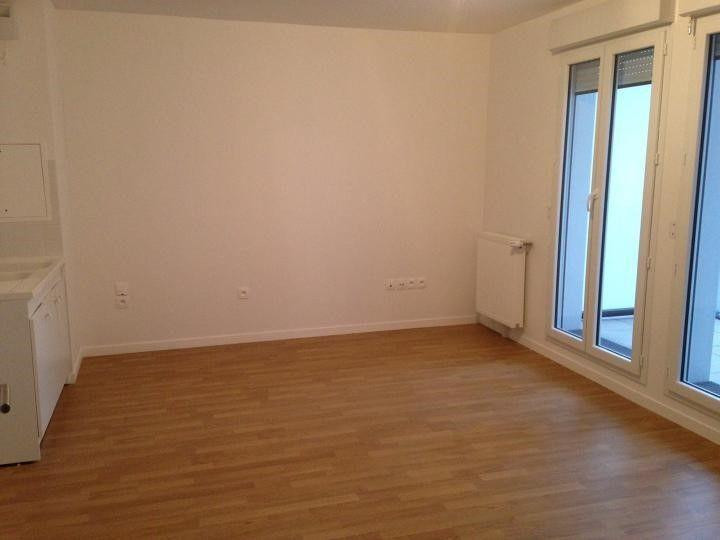 
                                                Location
                                                 Location 2 pièces à Romainville 40m2