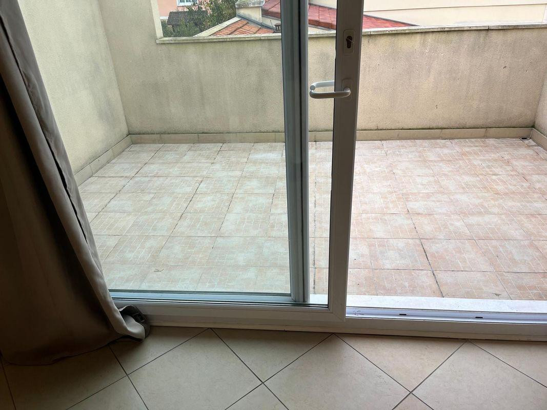 
                                                Location
                                                 Location 2 pieces en duplex