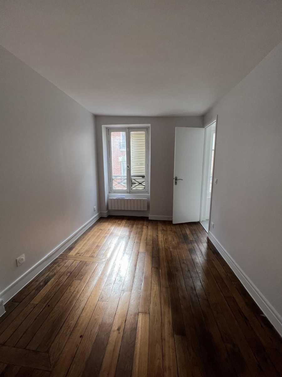 
                                                Location
                                                 Location 2 pièces Paris 16è rue de la Pompe